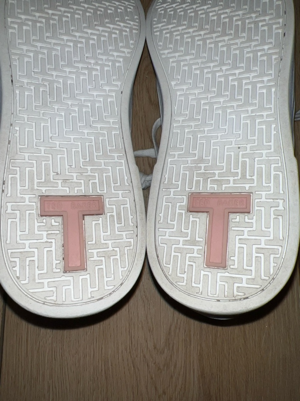 Ted Baker White Leather Sneakers with Blush Heel Tab - Picture 14 of 16